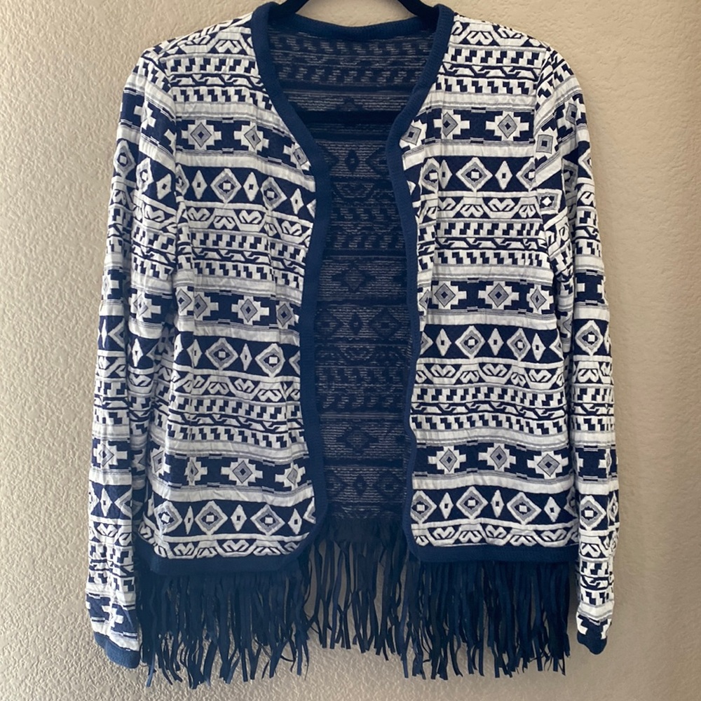 PRINT L/S FRINGED SWEATER